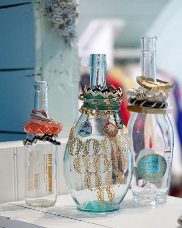 Displaying jewelry on bottles