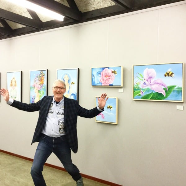 exhibition paintings flowers